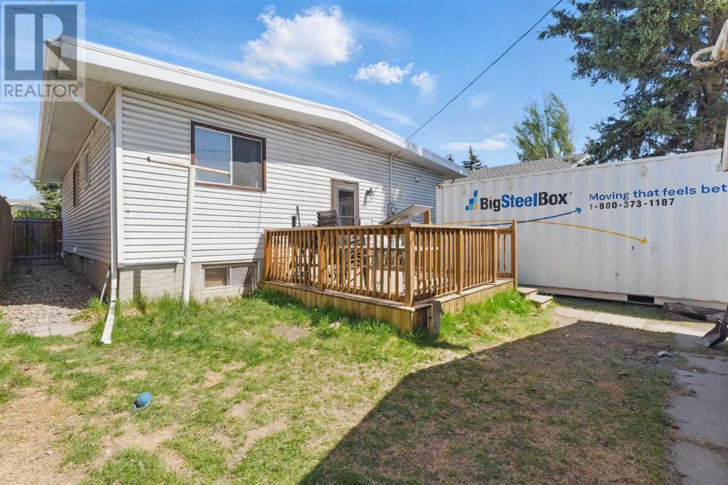 Single Family House Bungalow for Sale in  huntington Green NE Huntington Hills Calgary 