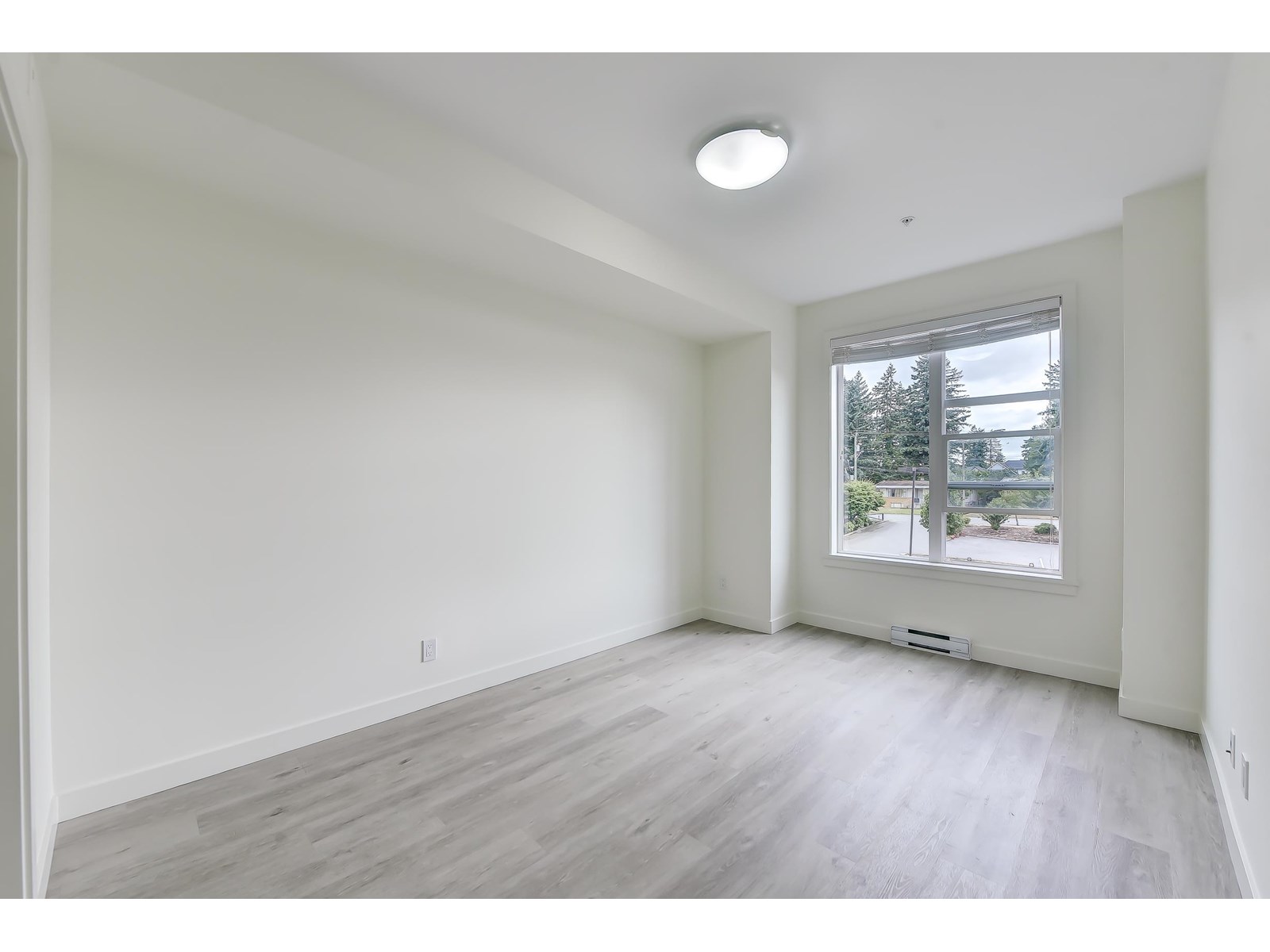 Photo 16 of 309 2649 James Street, Abbotsford BC