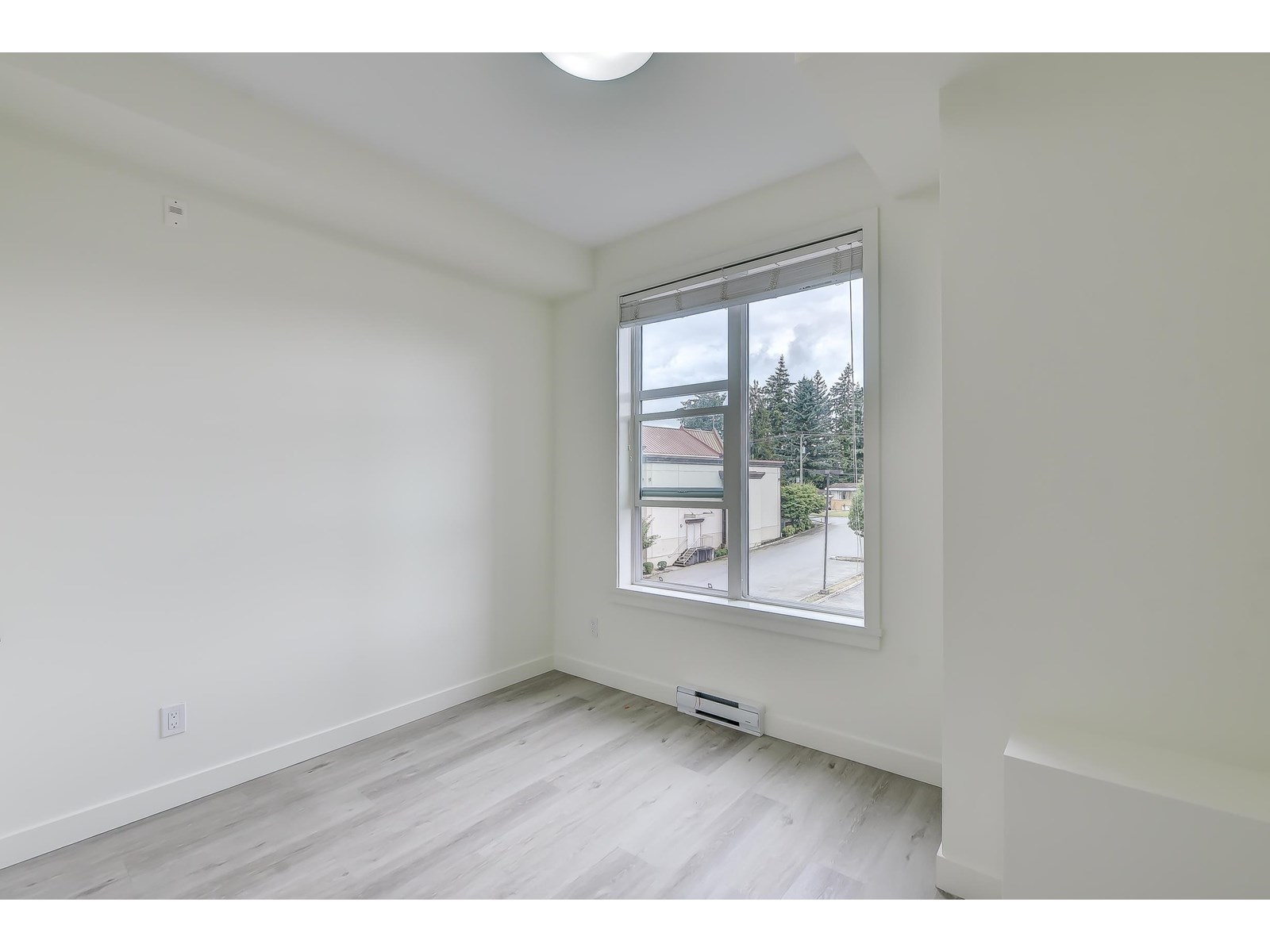 Photo 18 of 309 2649 James Street, Abbotsford BC