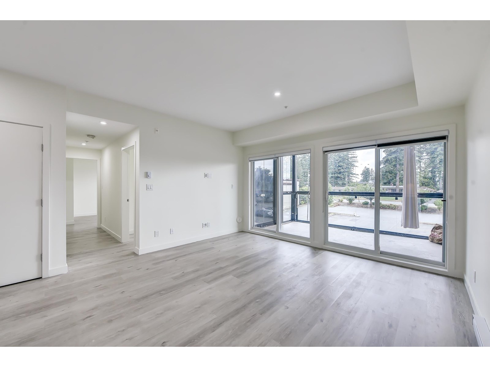 Photo 13 of 309 2649 James Street, Abbotsford BC