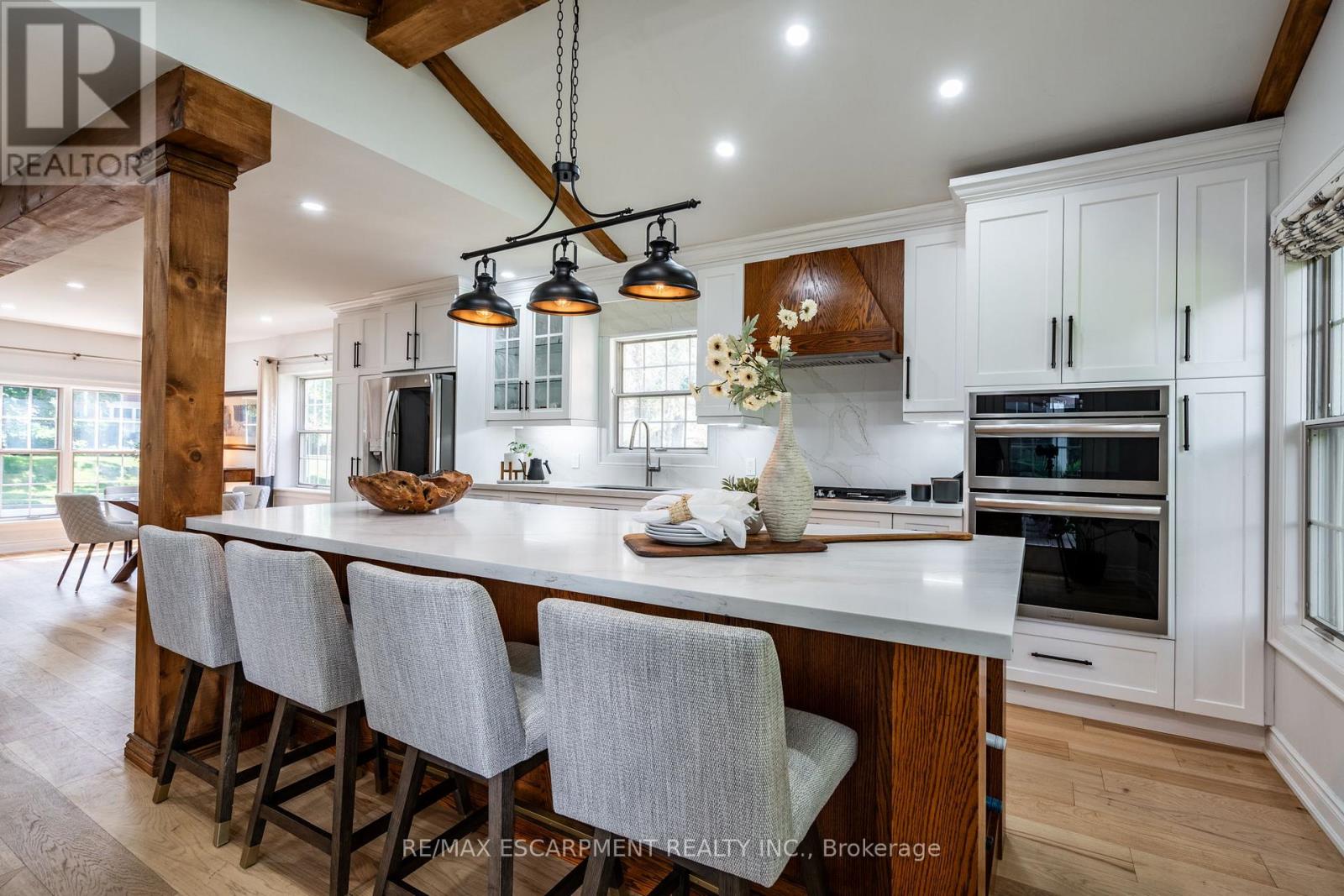 Photo 16 of 9 Lansdowne Road S, Cambridge ON