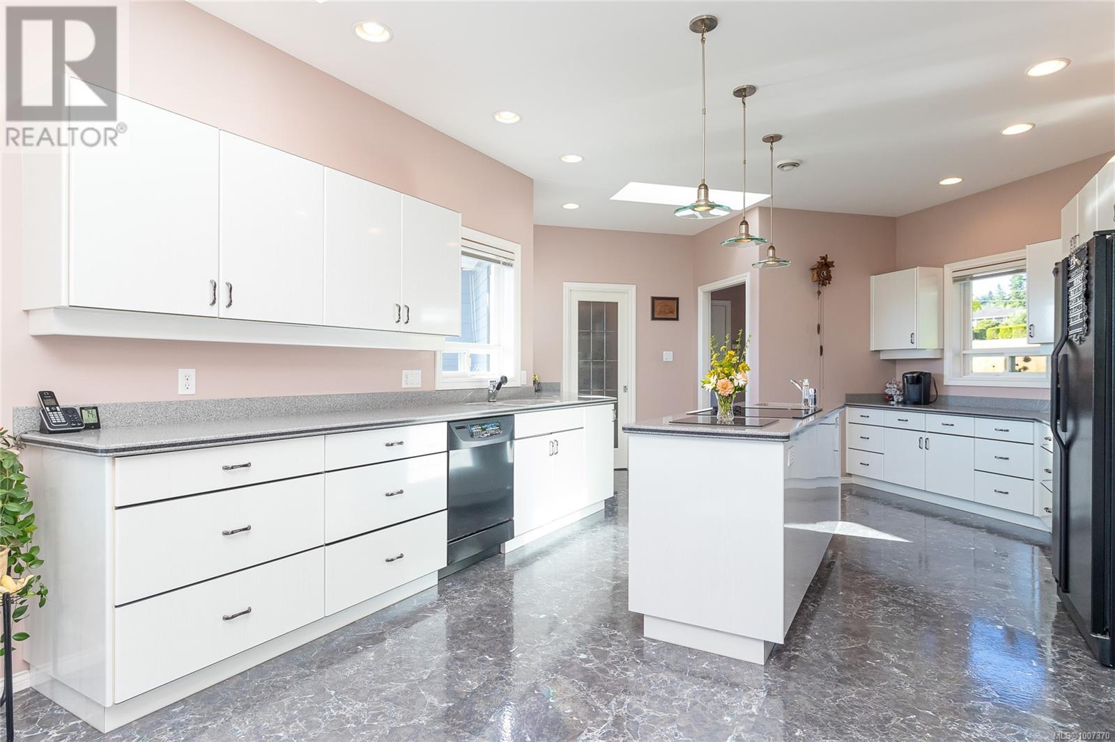 Photo 64 of 11091 Gait Rd, Ladysmith BC