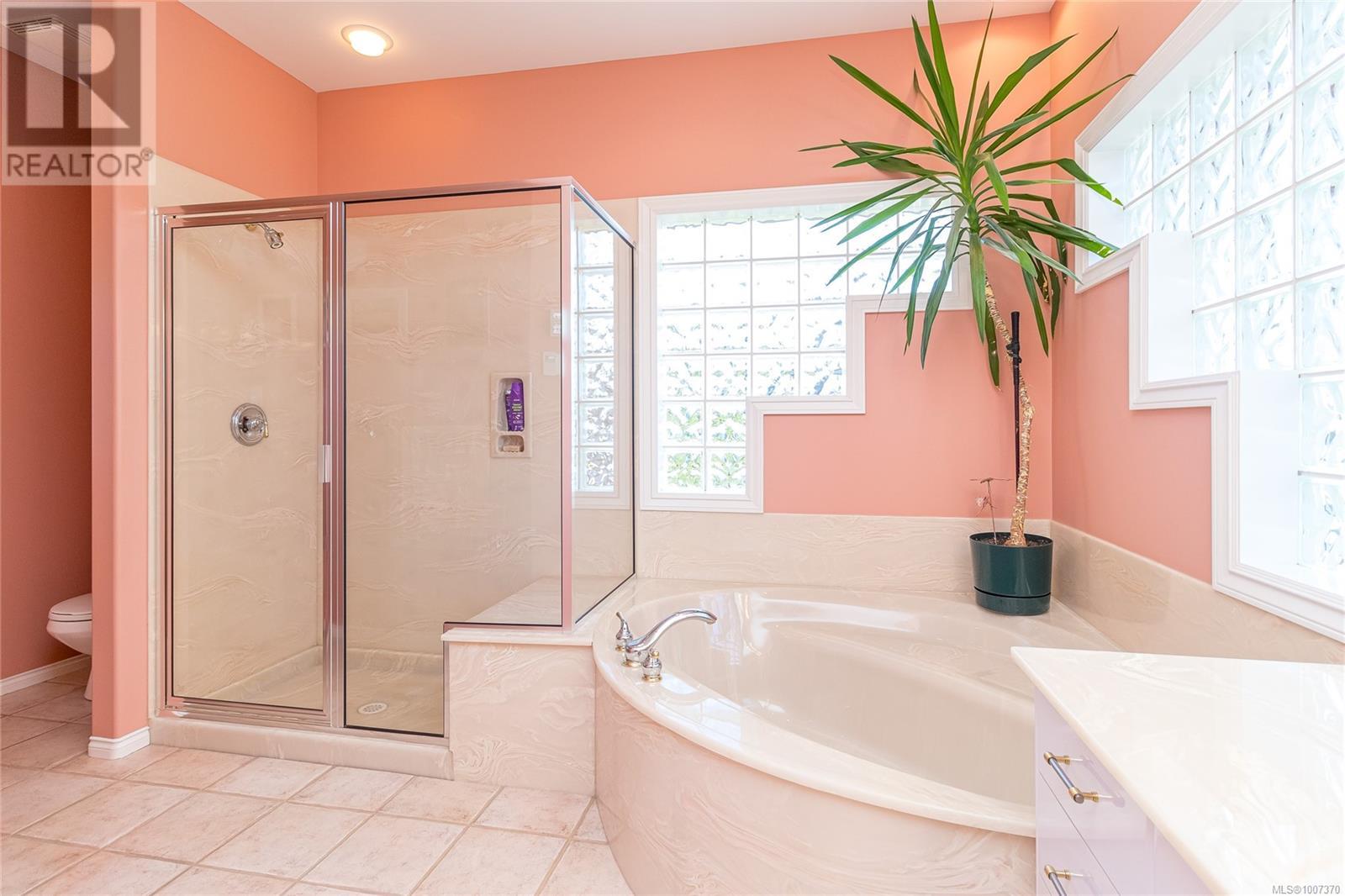 Photo 41 of 11091 Gait Rd, Ladysmith BC