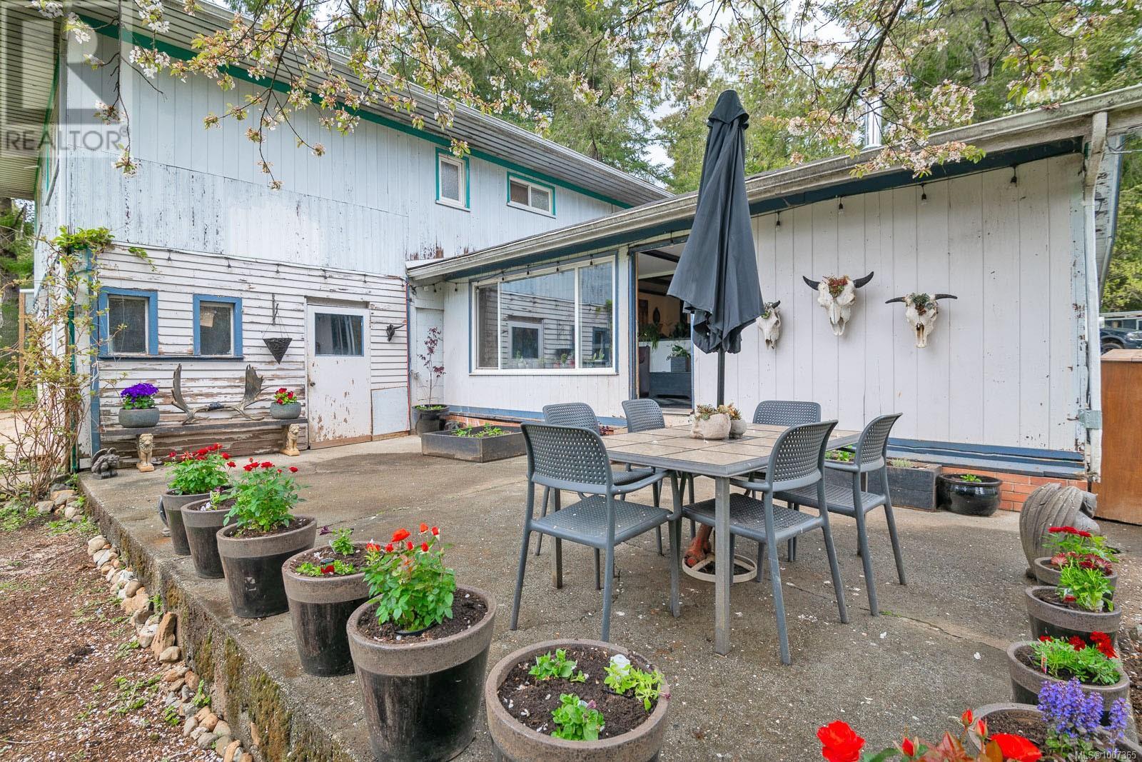 Photo 27 of 8590 Bland Rd, Port Alberni BC