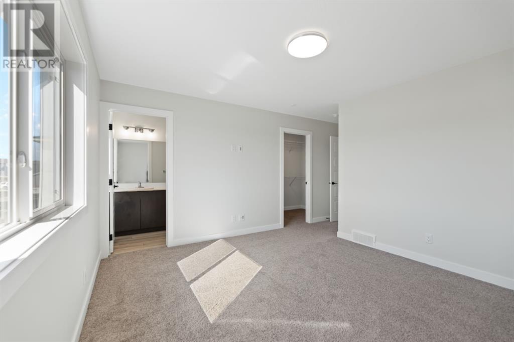 Single Family House for Sale in  Creekview Common SW Pine Creek Calgary 