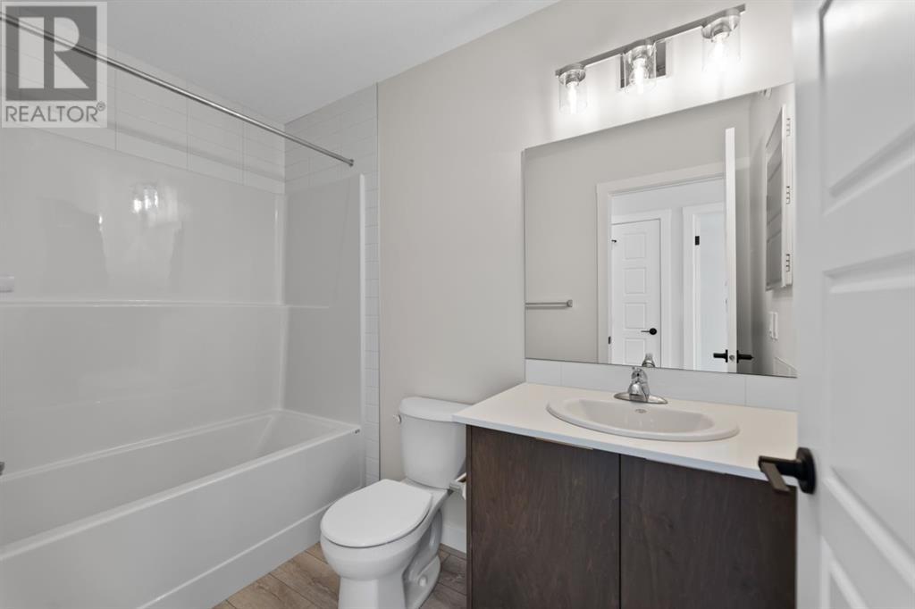 Single Family House for Sale in  Creekview Common SW Pine Creek Calgary 