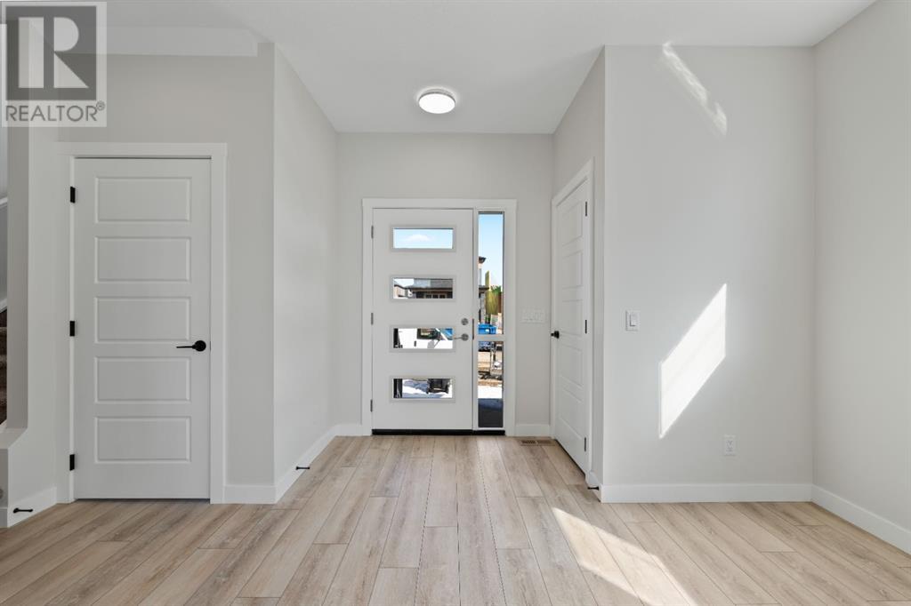 Single Family House for Sale in  Creekview Common SW Pine Creek Calgary 