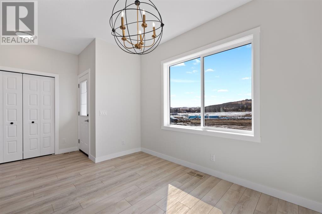 Single Family House for Sale in  Creekview Common SW Pine Creek Calgary 