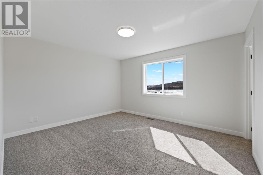 Single Family House for Sale in  Creekview Common SW Pine Creek Calgary 