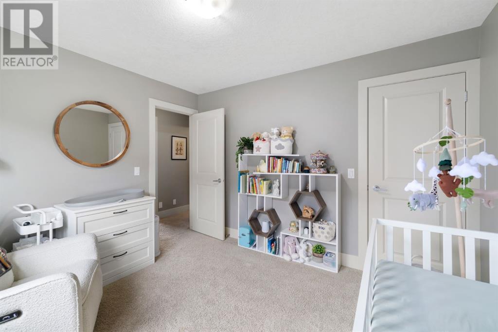 Single Family House for Sale in    Street SW Killarney/Glengarry Calgary 