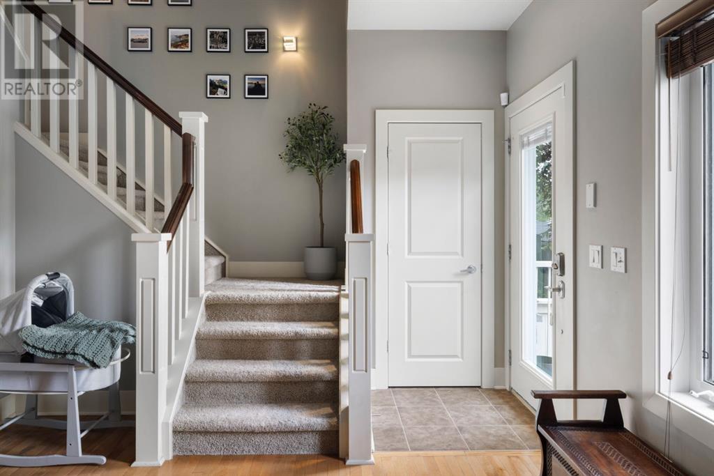 Single Family House for Sale in    Street SW Killarney/Glengarry Calgary 