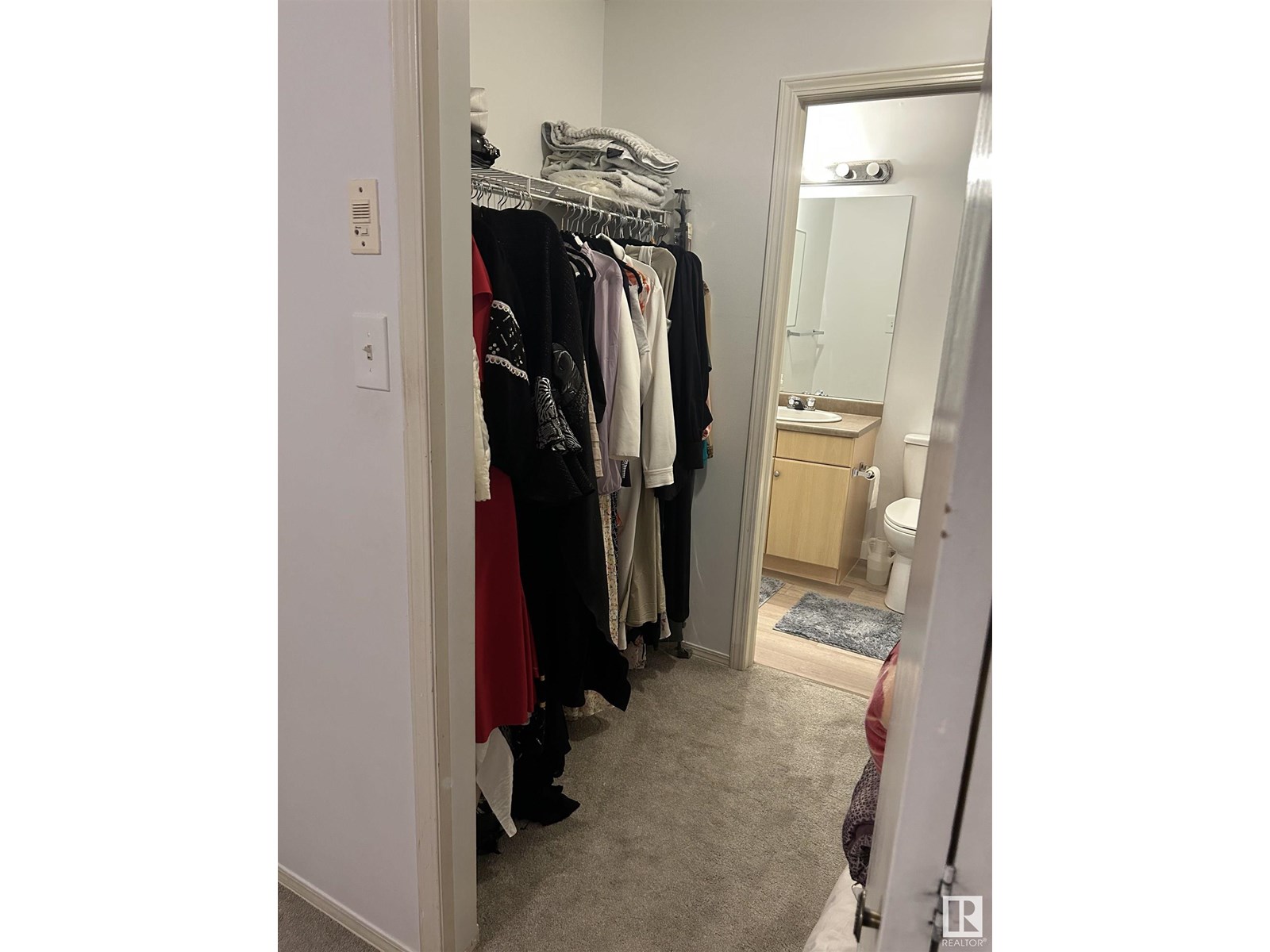Photo 6 of 104 2430 Guardian Rd Nw, Edmonton AB