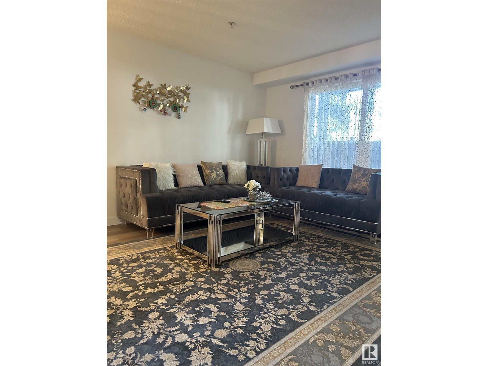 Photo 12 of 104 2430 Guardian Rd Nw, Edmonton AB