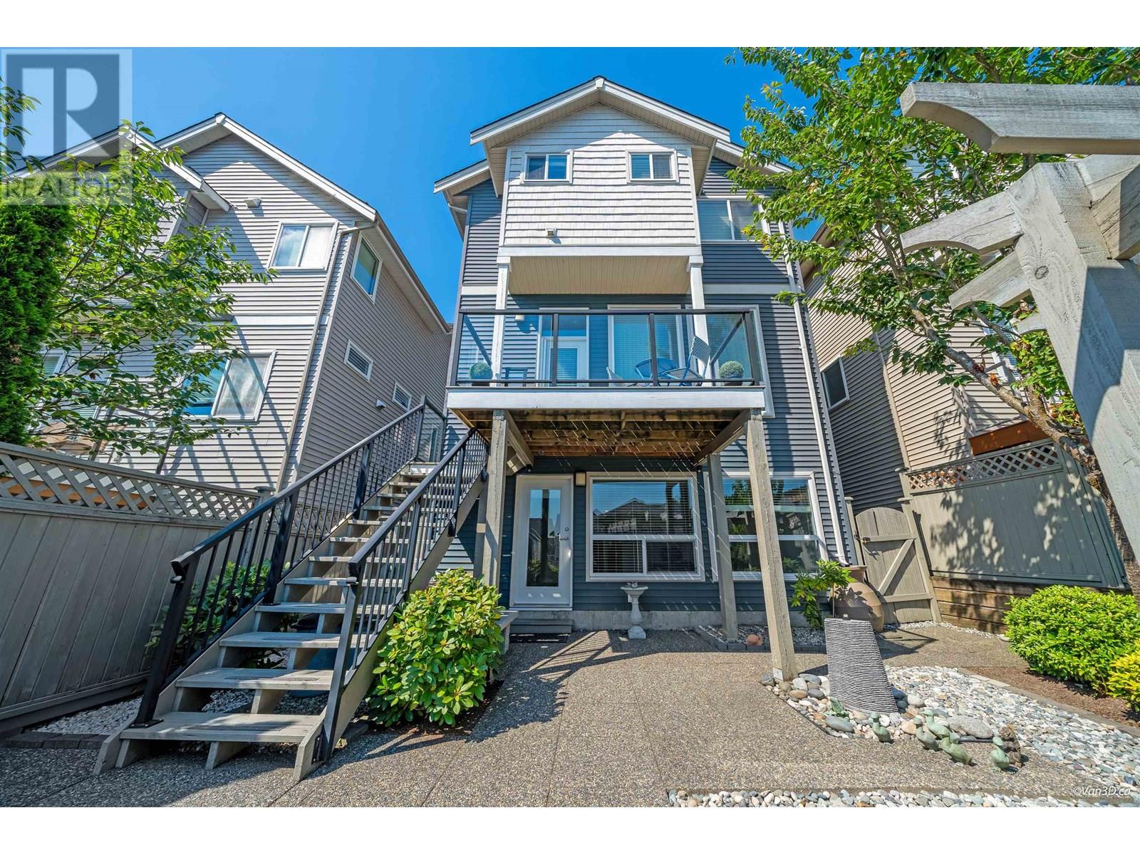 Photo 33 of 3370 Highland Drive, Coquitlam BC
