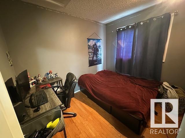 Photo 23 of 4631 126 Av Nw, Edmonton AB