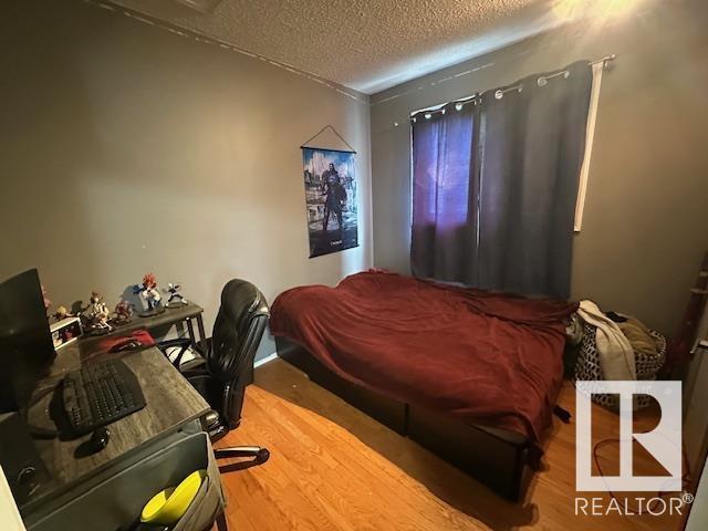 Photo 24 of 4631 126 Av Nw, Edmonton AB