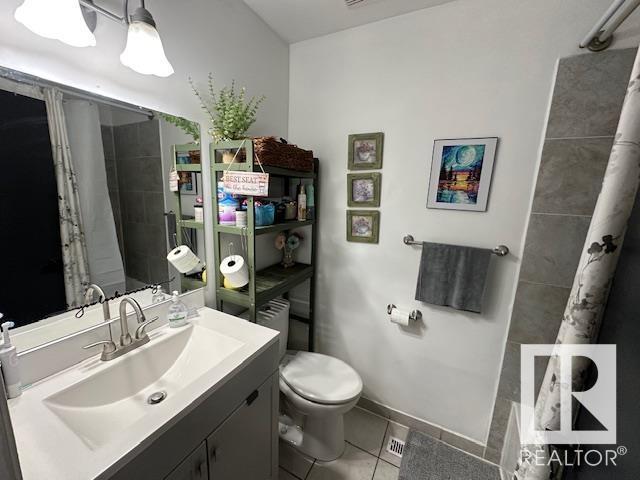 Photo 25 of 4631 126 Av Nw, Edmonton AB