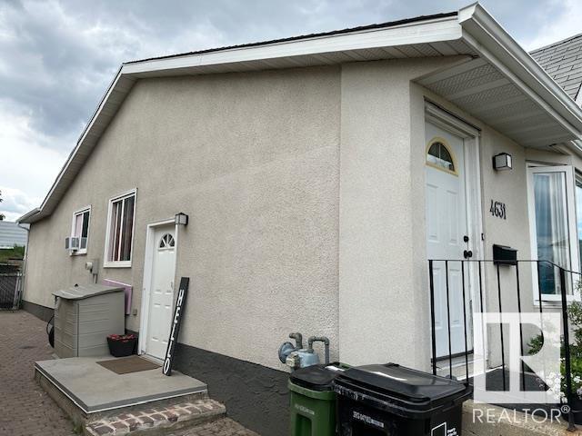 Photo 4 of 4631 126 Av Nw, Edmonton AB