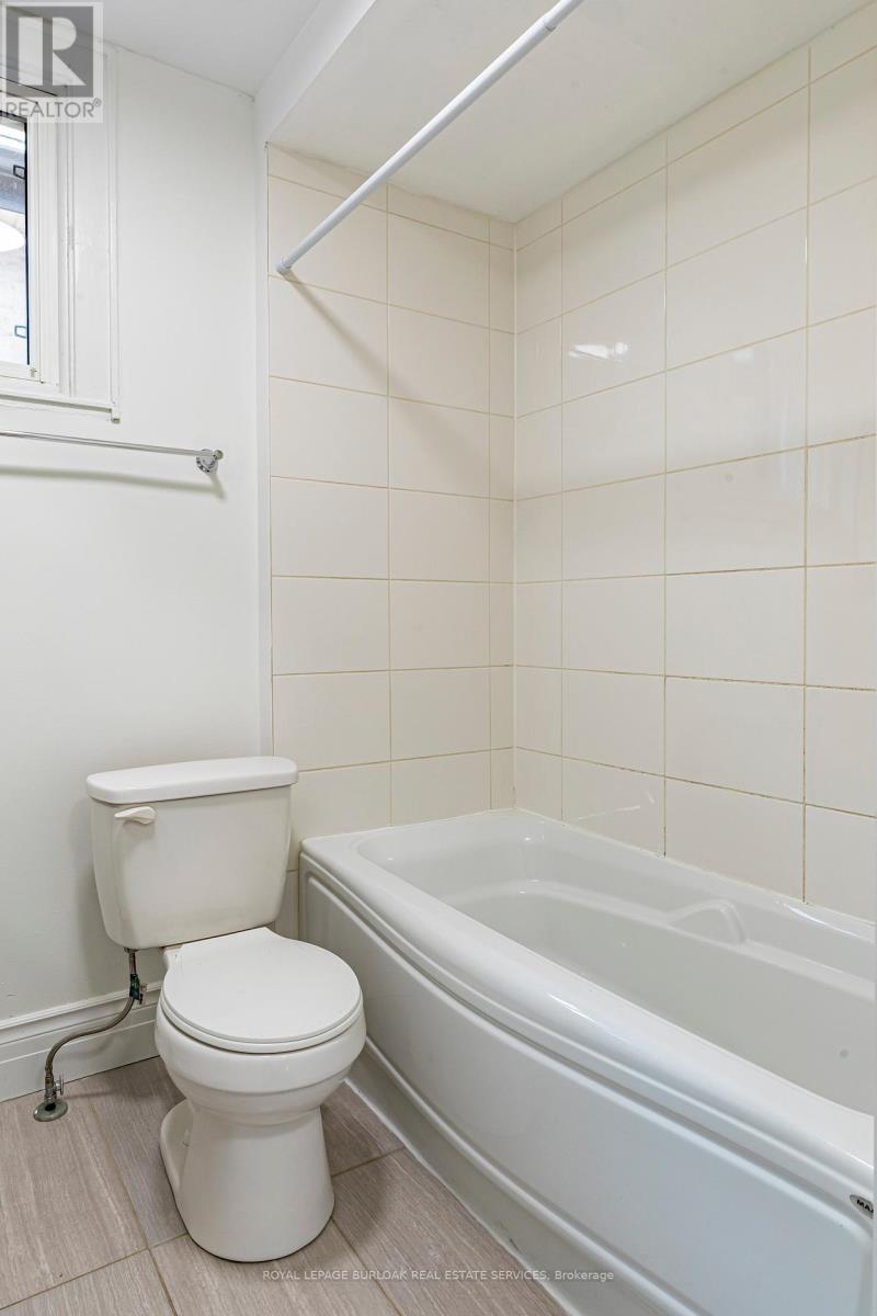 Photo 25 of 22 Myrtle Avenue, Hamilton ON