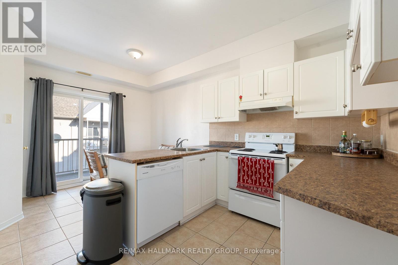 Photo 20 of 7 70 Briargate Private, Ottawa ON