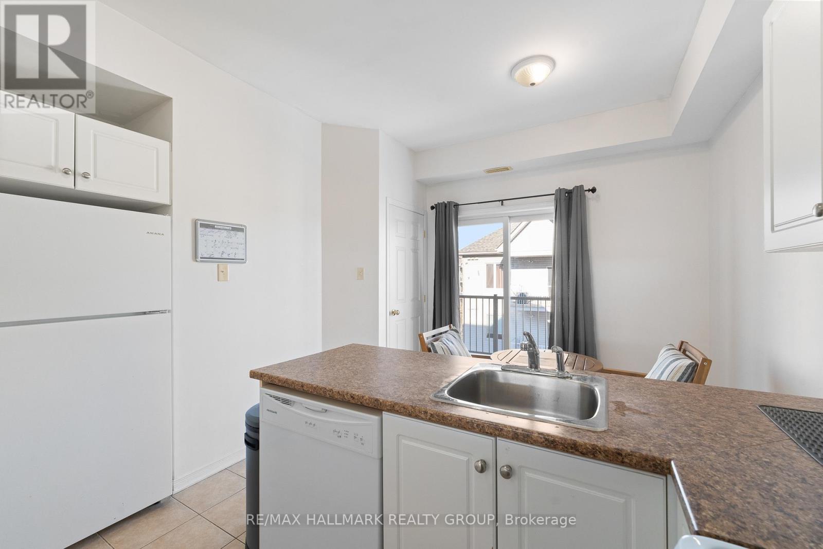 Photo 28 of 7 70 Briargate Private, Ottawa ON
