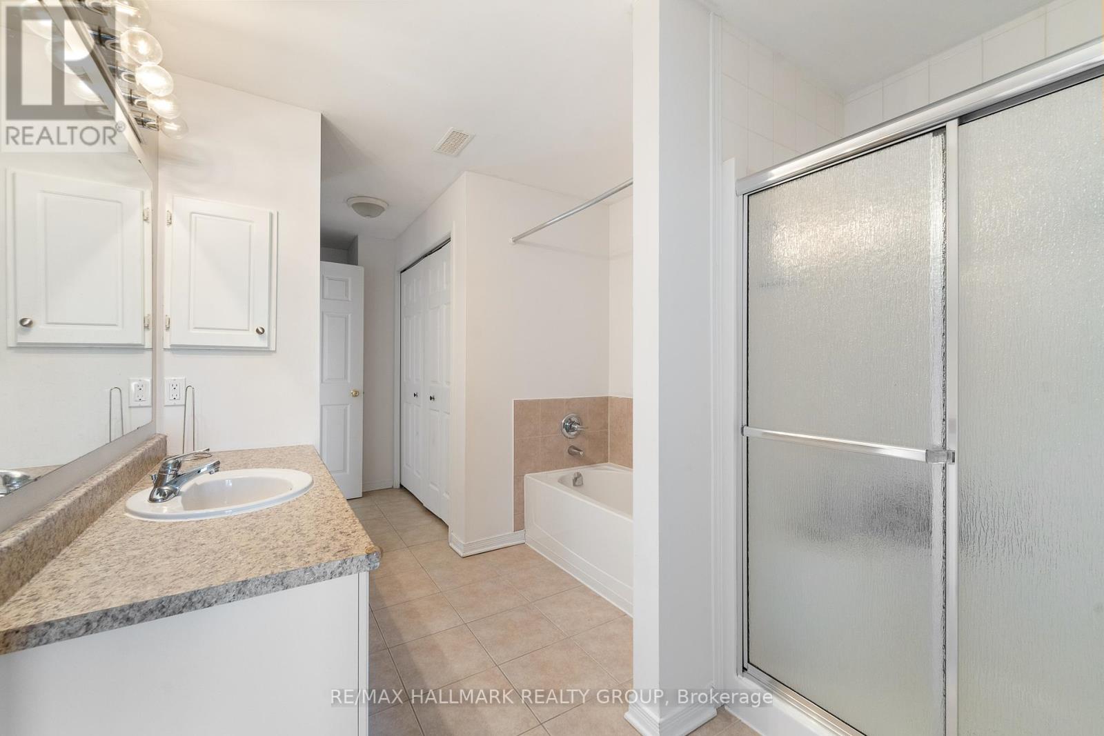 Photo 16 of 7 70 Briargate Private, Ottawa ON
