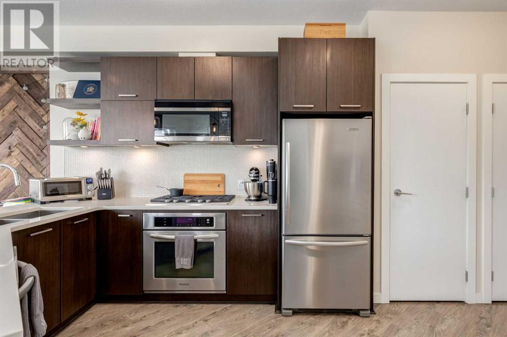 Single Family House for Sale in    Street NE Renfrew Calgary 