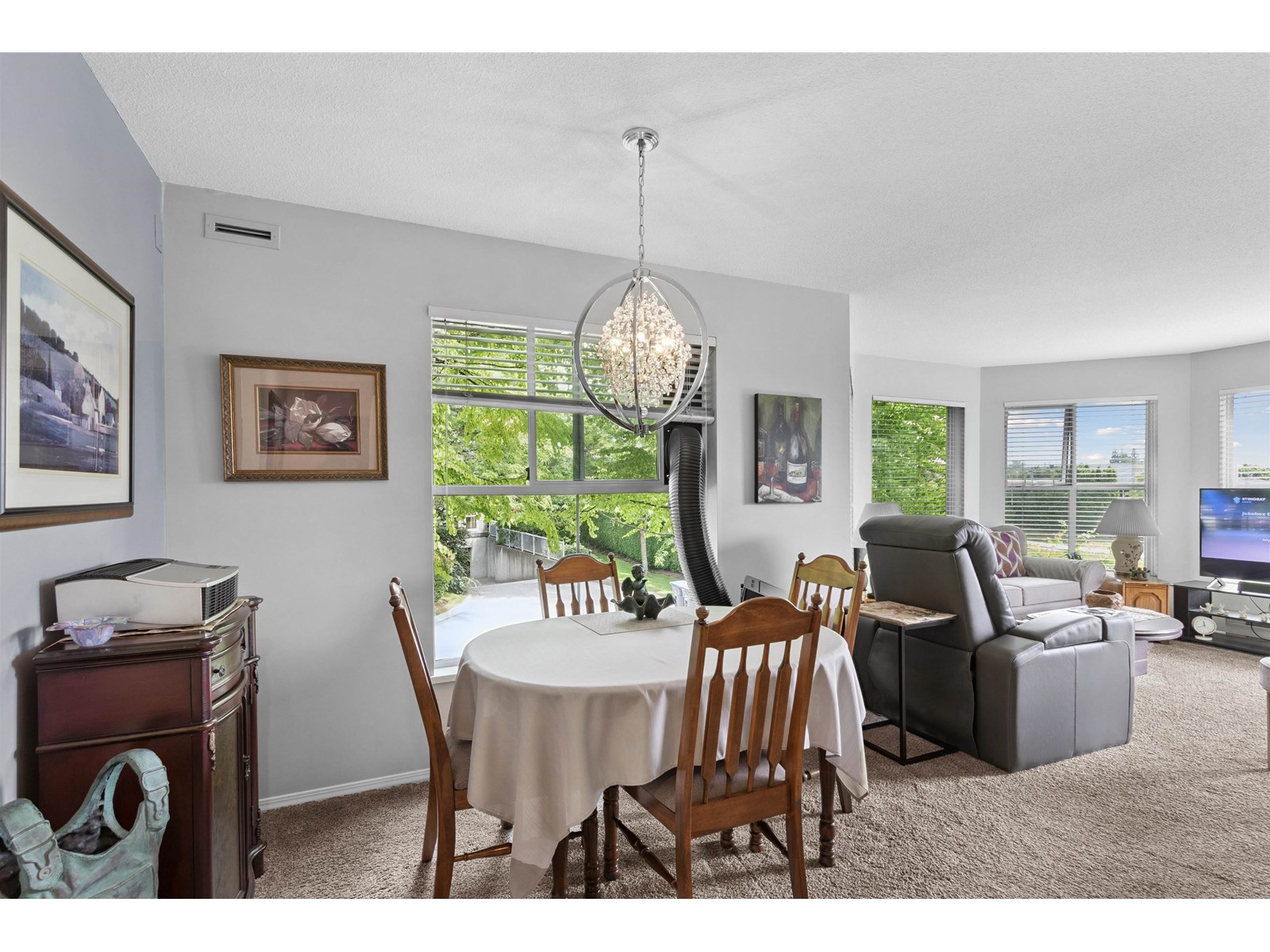 Photo 11 of 206 15150 108 Avenue, Surrey BC