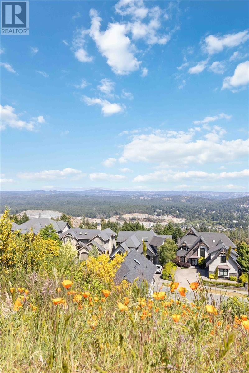 Photo 33 of 1157 Spirit Crt, Langford BC