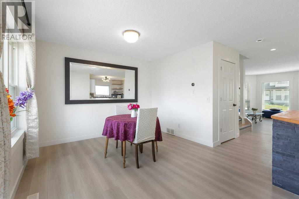 Single Family House for Sale in  Citadel Acres Close NW Citadel Calgary 