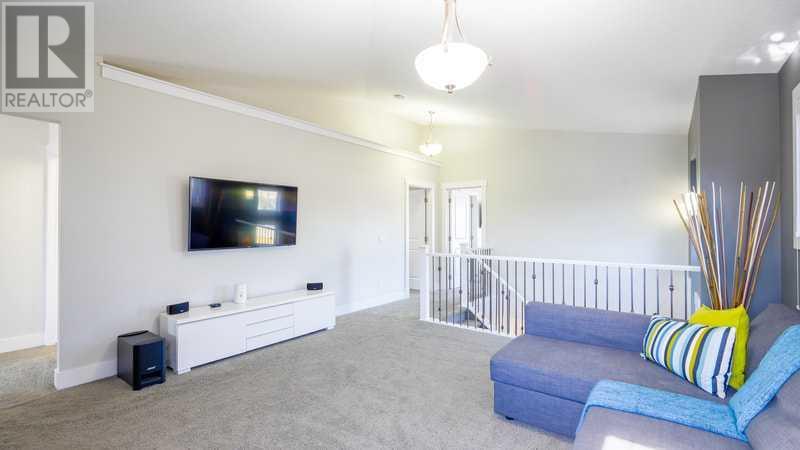 Single Family House for Sale in  Nolanfield Way NW Nolan Hill Calgary 