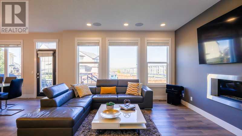 Single Family House for Sale in  Nolanfield Way NW Nolan Hill Calgary 