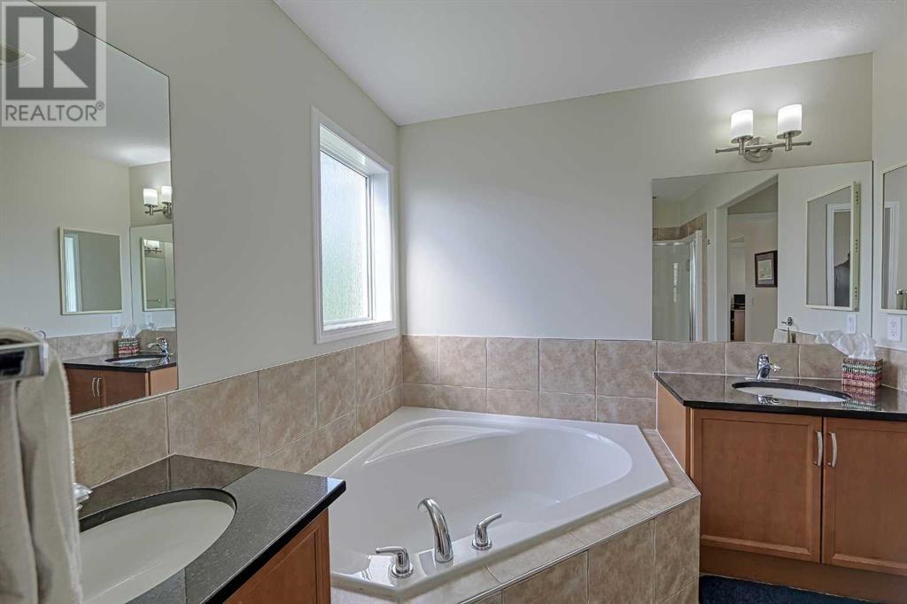 Photo 41 of 275 Silverado Plains Close Sw, Calgary AB