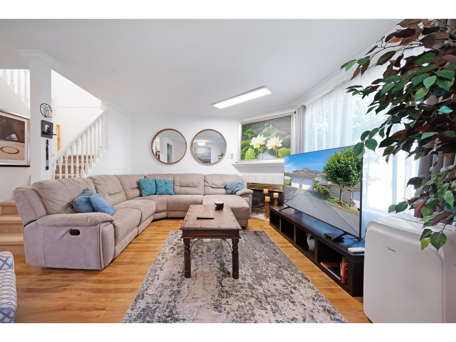 Photo 11 of 10 2023 Winfield Drive, Abbotsford BC