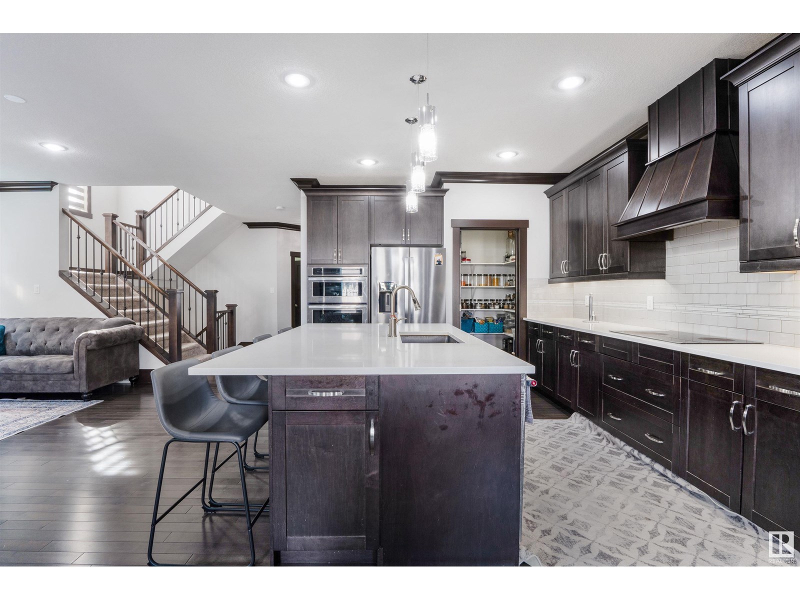 Photo 16 of 3223 Allan Wy Sw, Edmonton AB