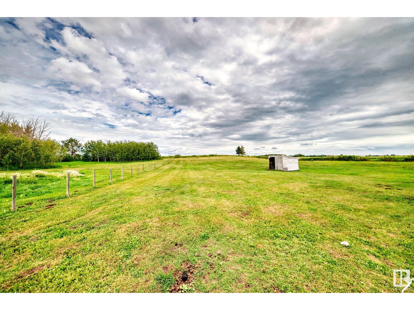 Photo 51 of 49231 Hwy 814 Nw, Rural Leduc County AB