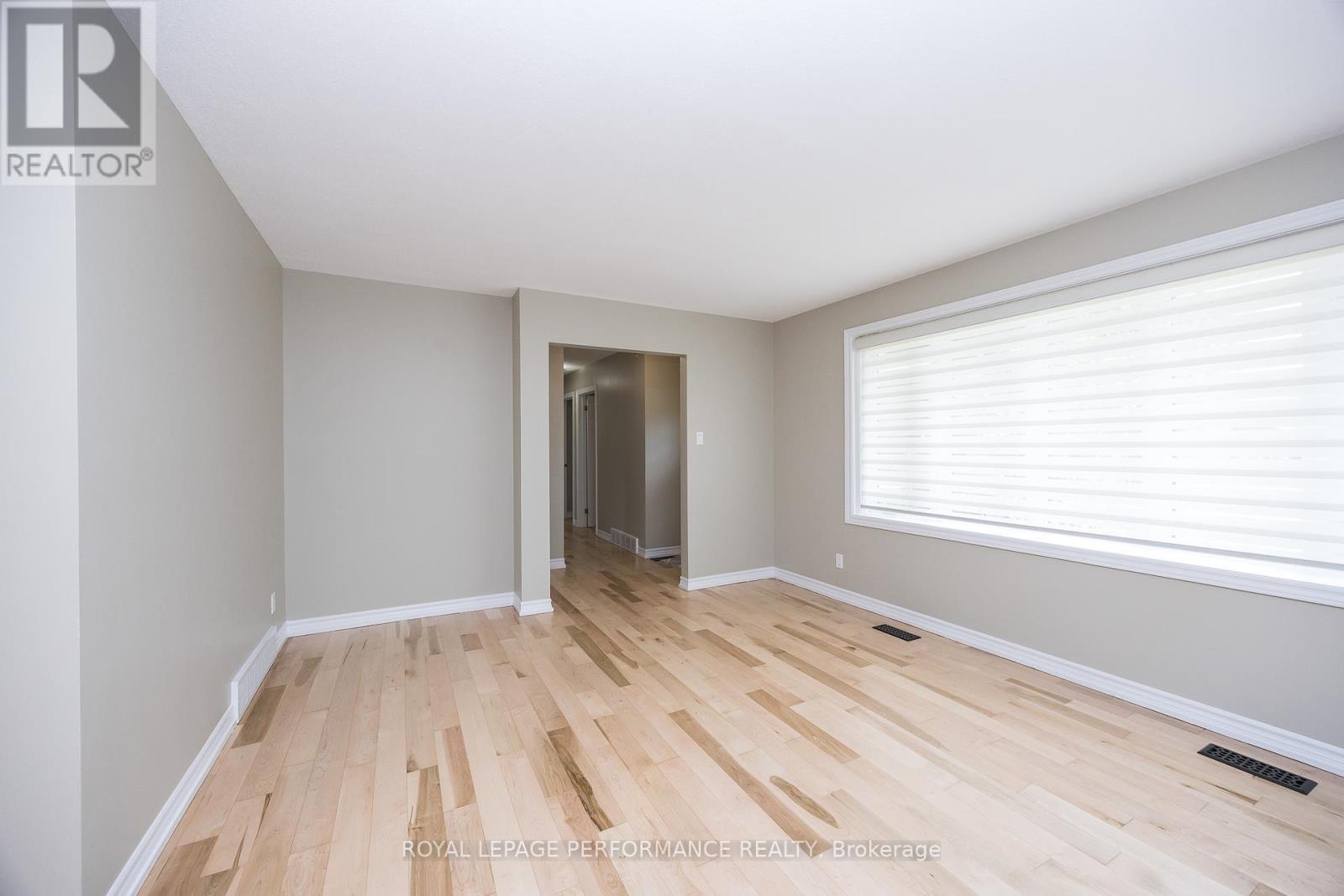 Photo 42 of 1398 Jamison Avenue S, Ottawa ON