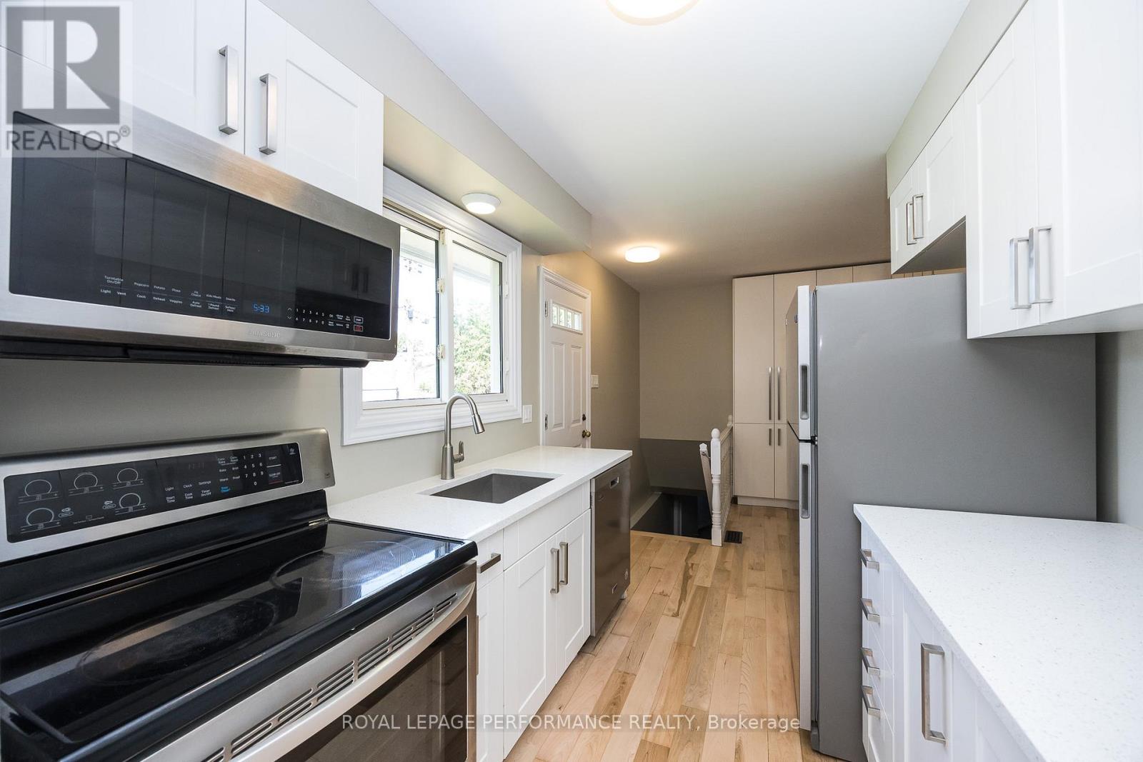 Photo 41 of 1398 Jamison Avenue S, Ottawa ON