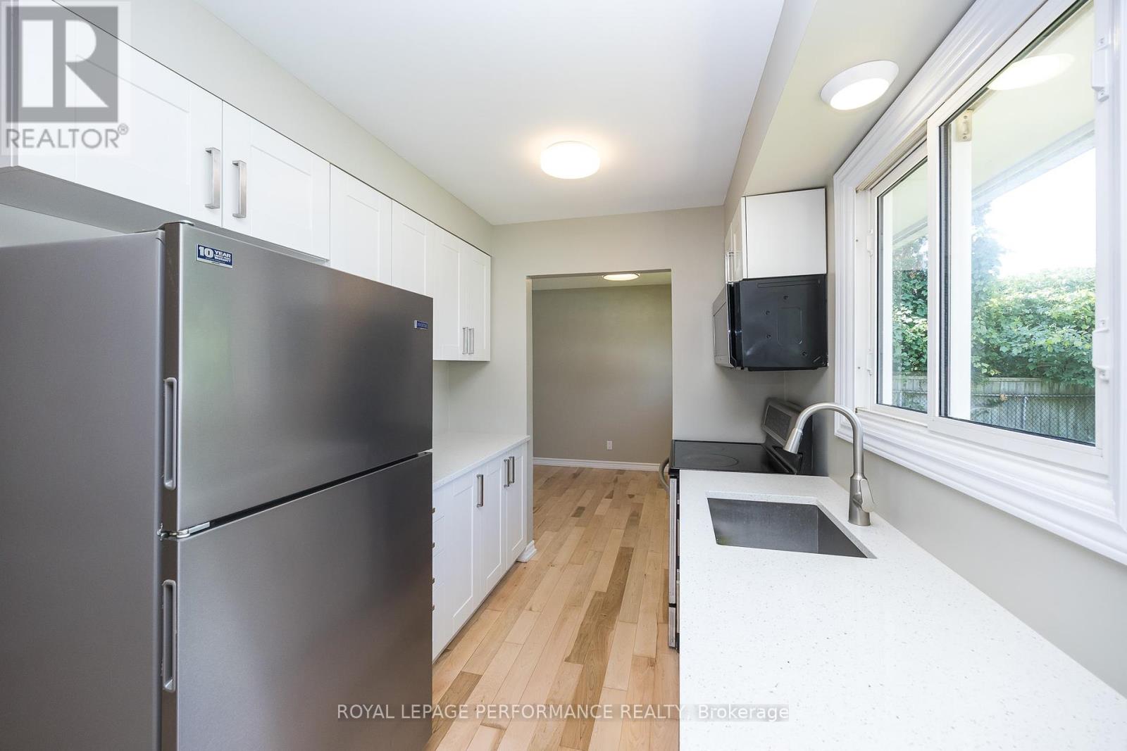 Photo 37 of 1398 Jamison Avenue S, Ottawa ON