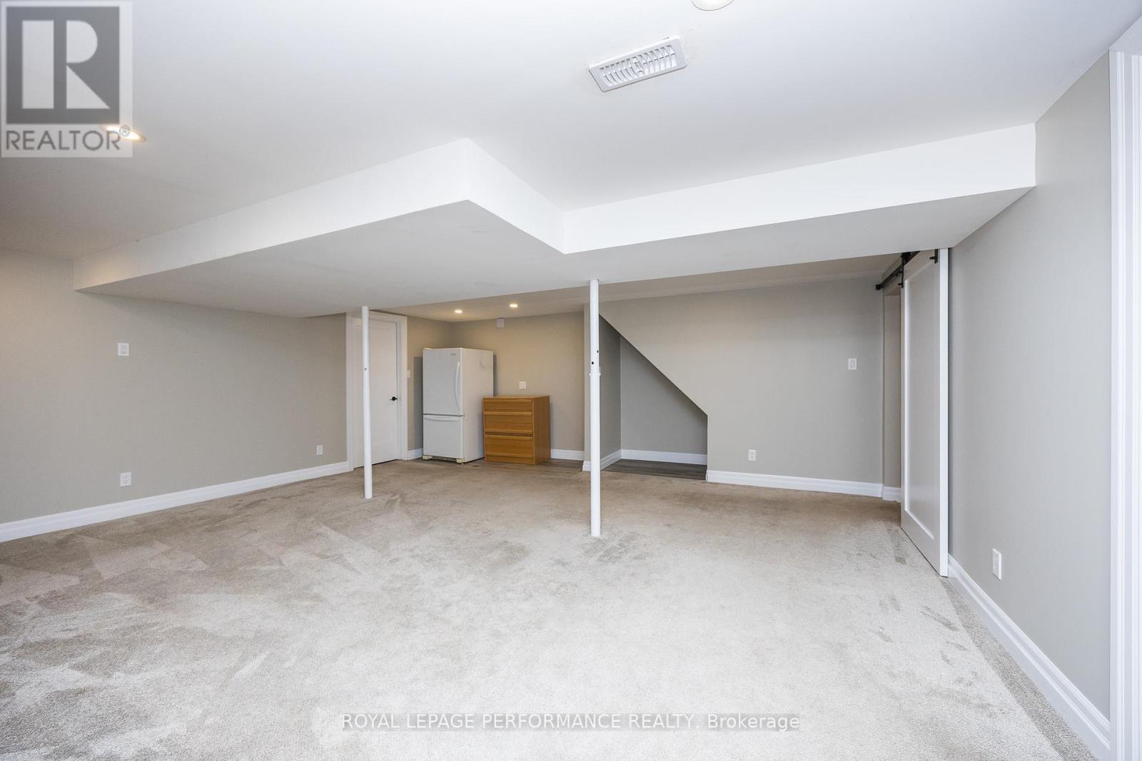 Photo 45 of 1398 Jamison Avenue S, Ottawa ON