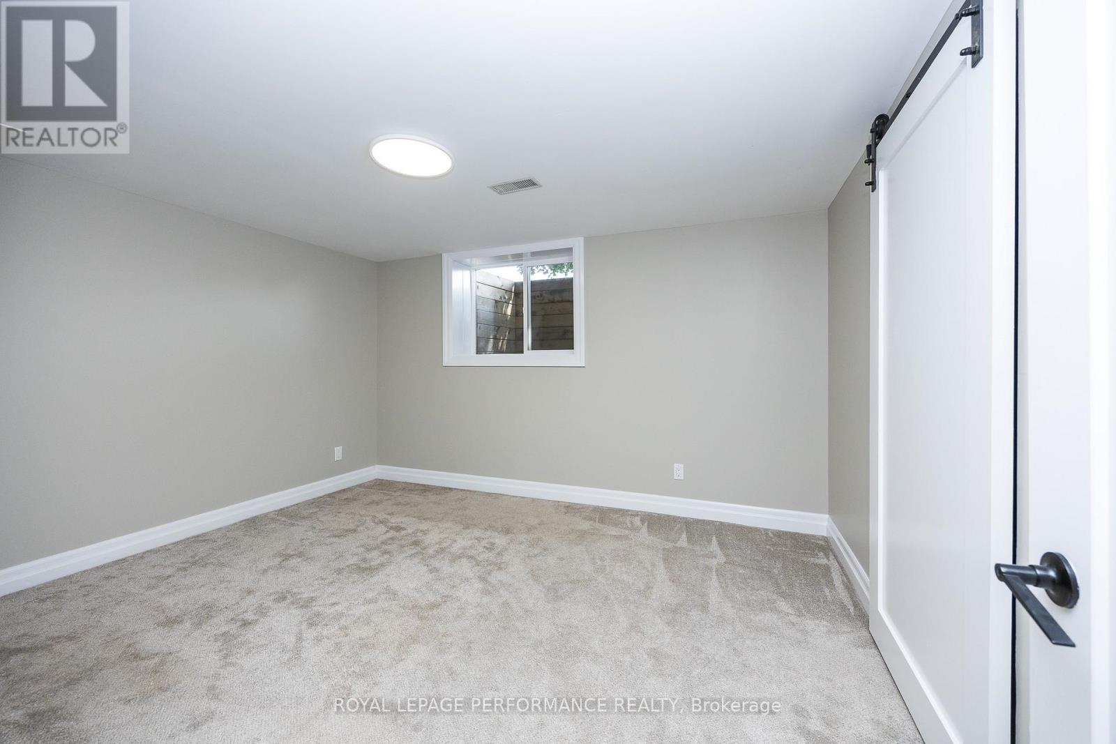 Photo 25 of 1398 Jamison Avenue S, Ottawa ON