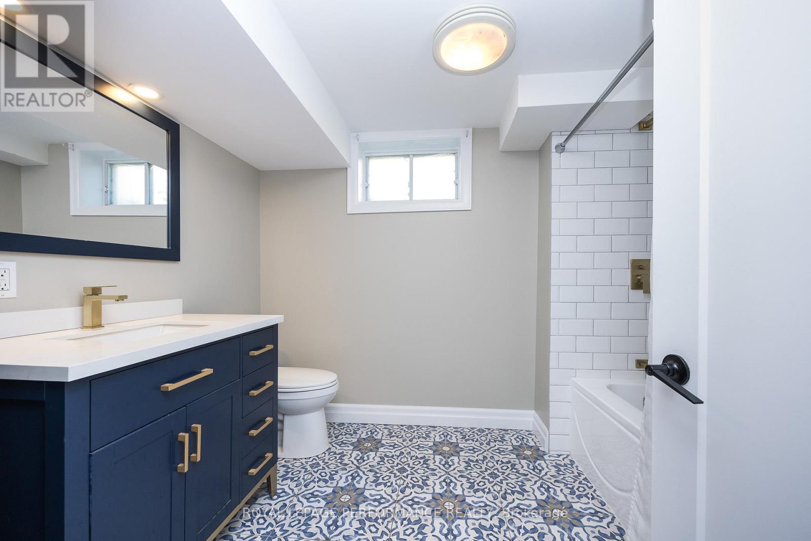 Photo 46 of 1398 Jamison Avenue S, Ottawa ON