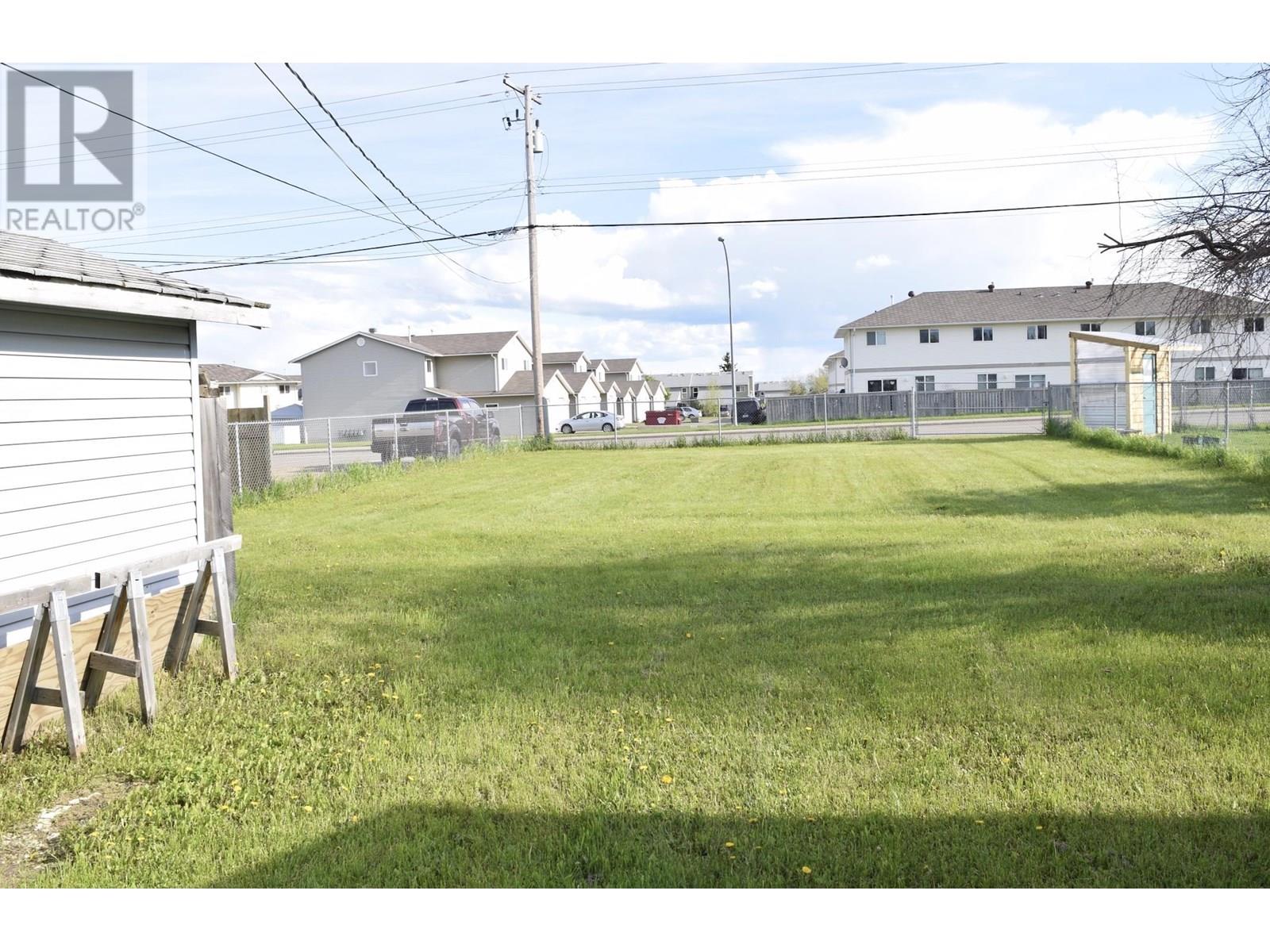 Photo 24 of 8319 94 Avenue, Fort St John BC