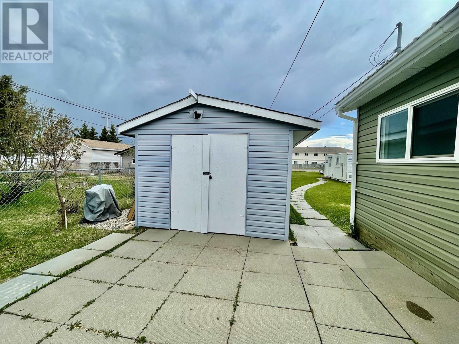 Photo 21 of 8319 94 Avenue, Fort St John BC