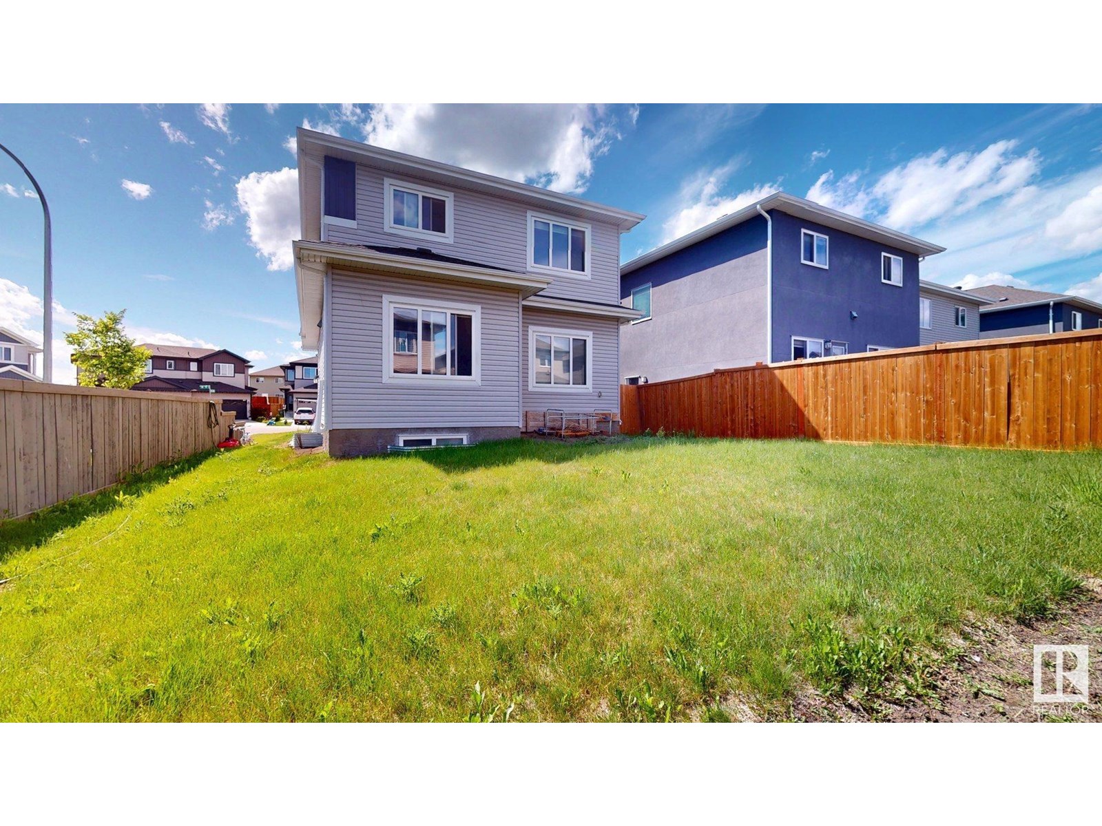 Photo 45 of 1103 30 St Nw, Edmonton AB