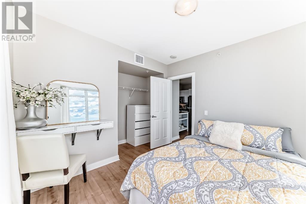 Single Family House for Sale in   Brentwood Common NW Brentwood Calgary 