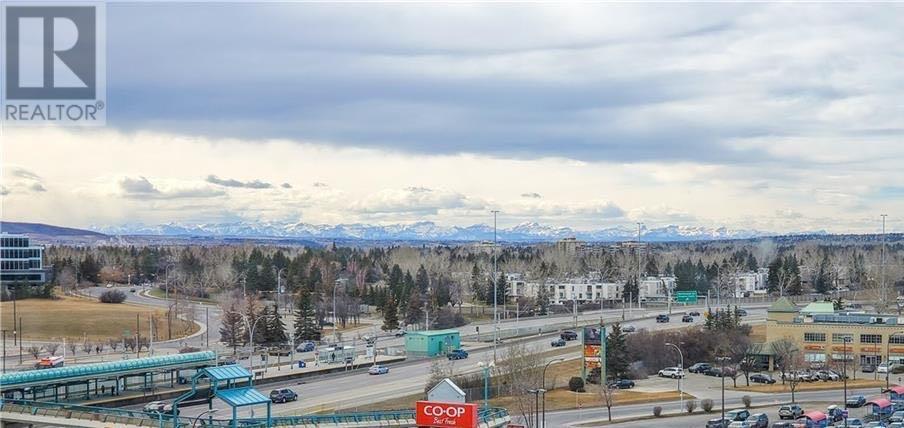 Single Family House for Sale in   Brentwood Common NW Brentwood Calgary 
