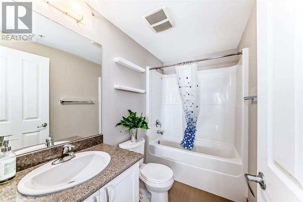 Single Family House for Sale in   Brentwood Common NW Brentwood Calgary 