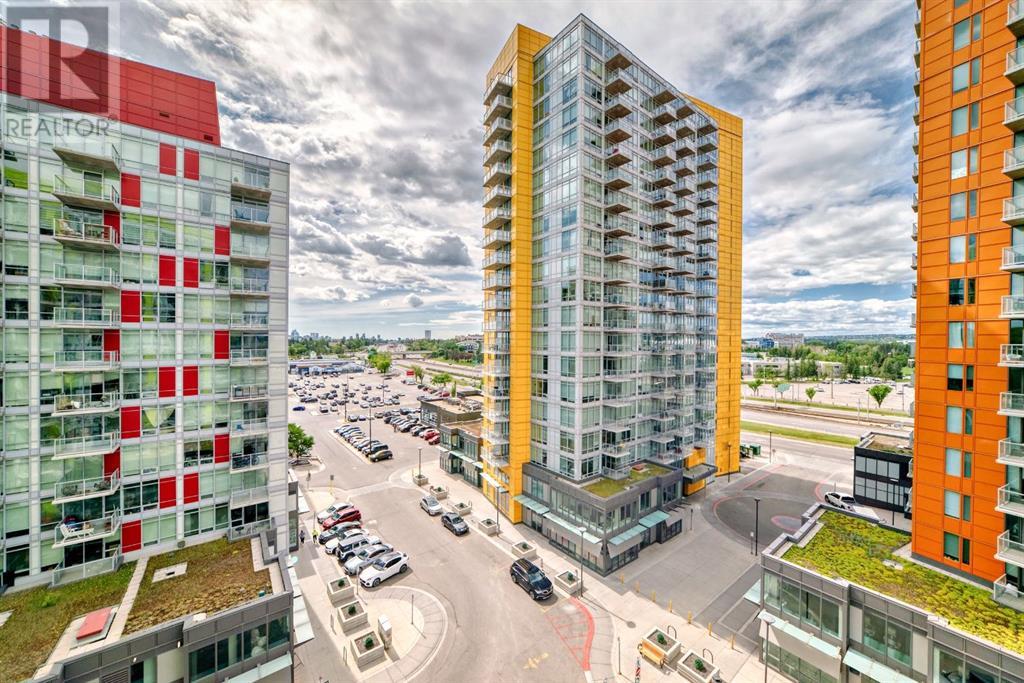 Single Family House for Sale in   Brentwood Common NW Brentwood Calgary 
