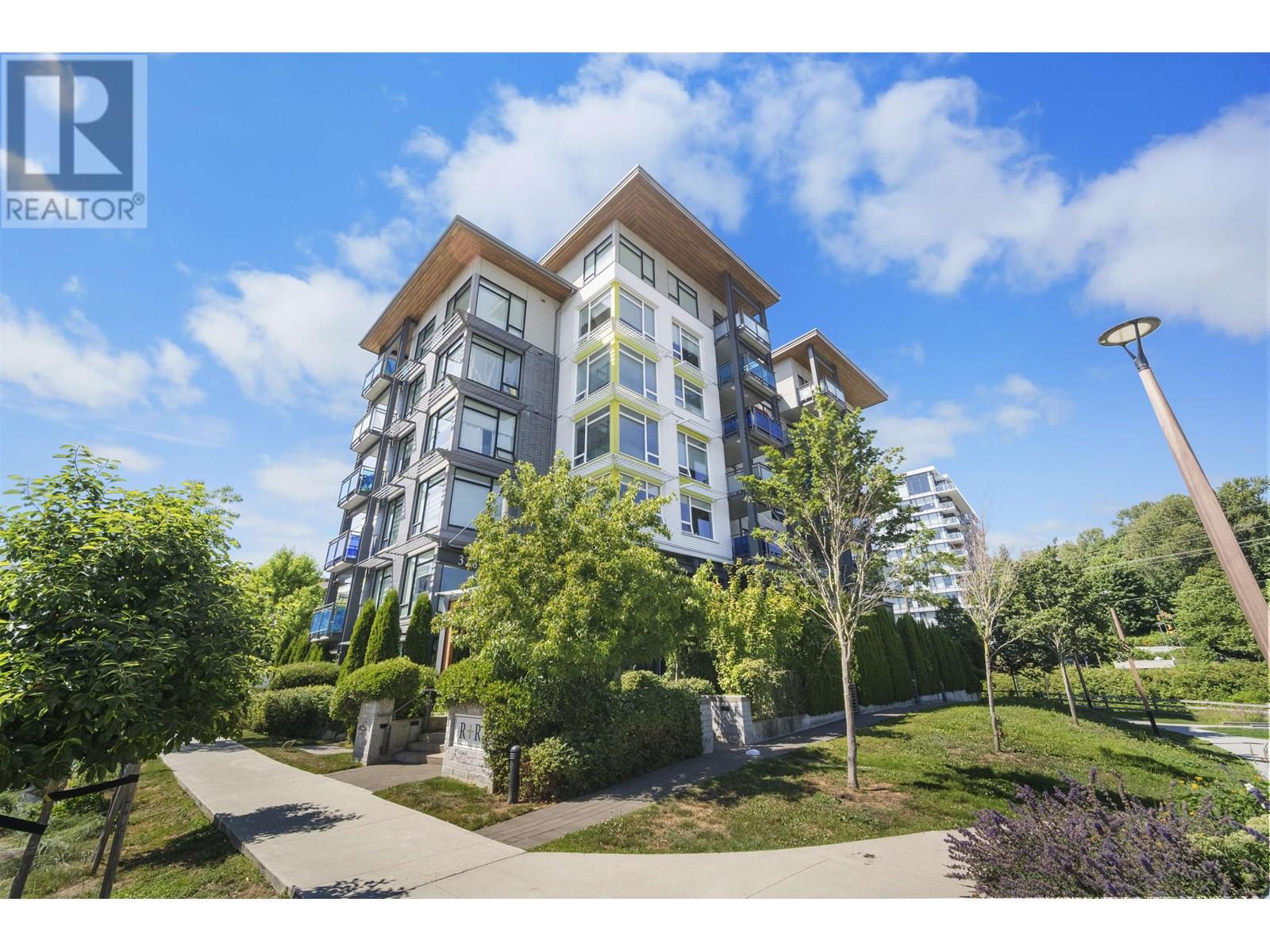 Photo 1 of 214 3289 Riverwalk Avenue, Vancouver BC